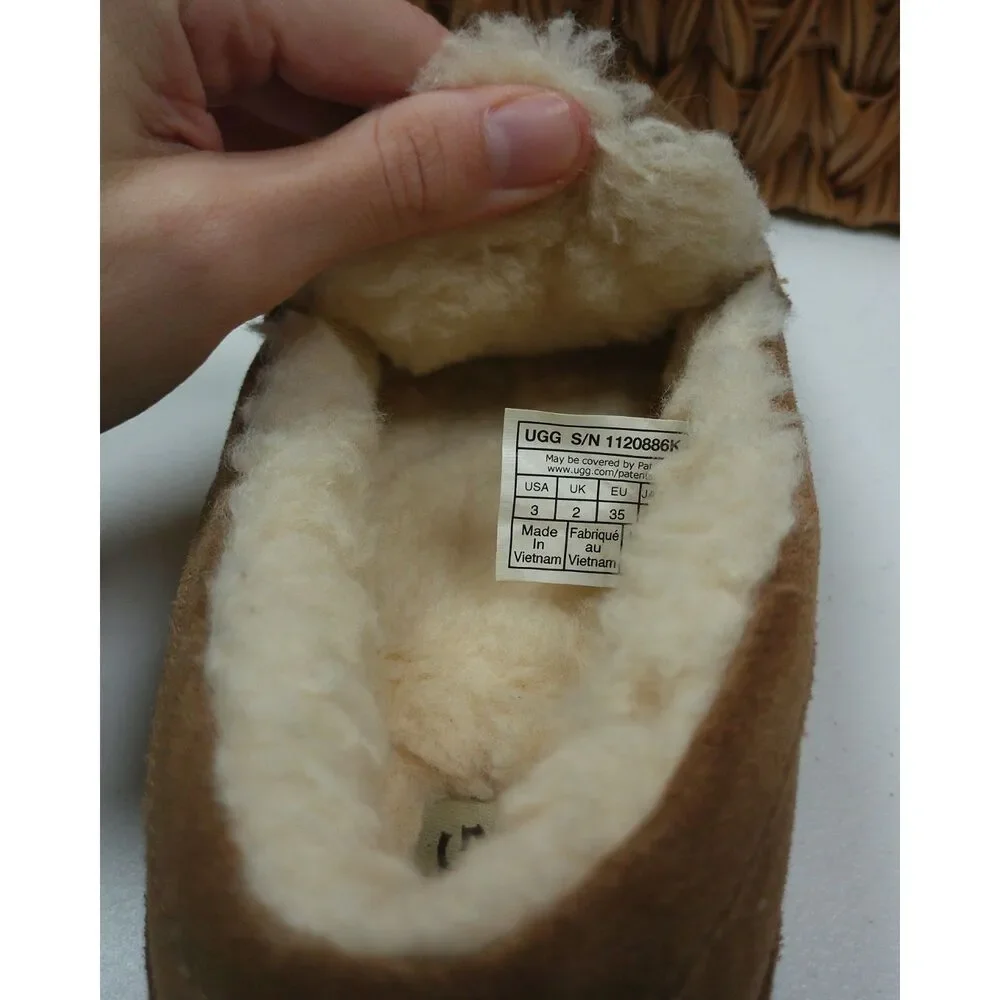 New UGG Ascot Kids Size 3 Chestnut Suede Shearling Lined Loafer Slippers Shoes